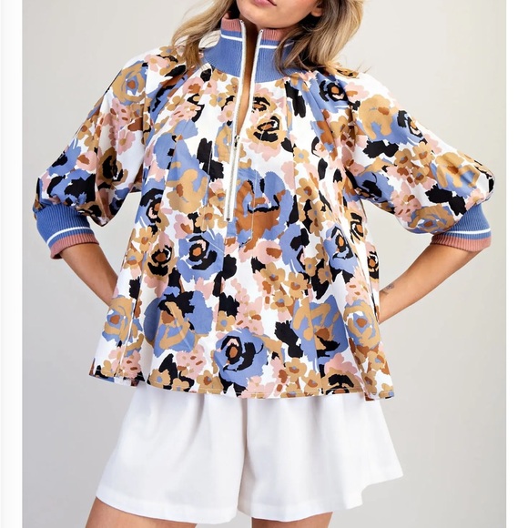 Eesome Floral Top - Picture 5 of 6